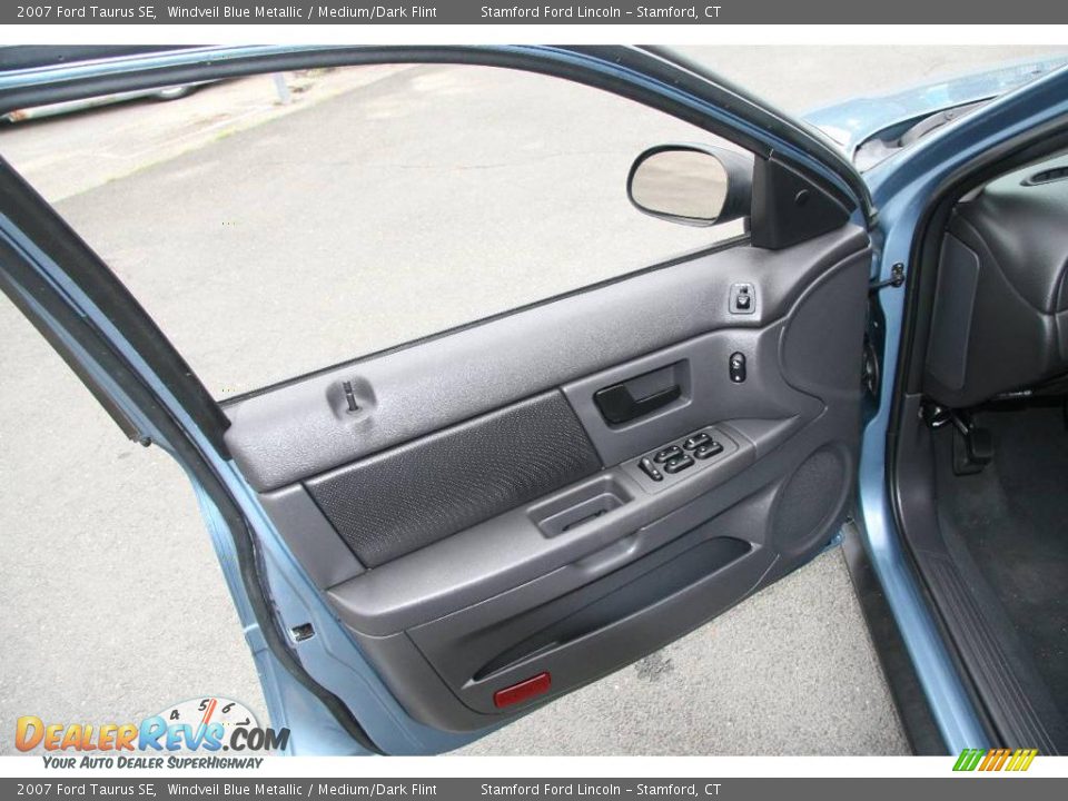 2007 Ford Taurus SE Windveil Blue Metallic / Medium/Dark Flint Photo #11