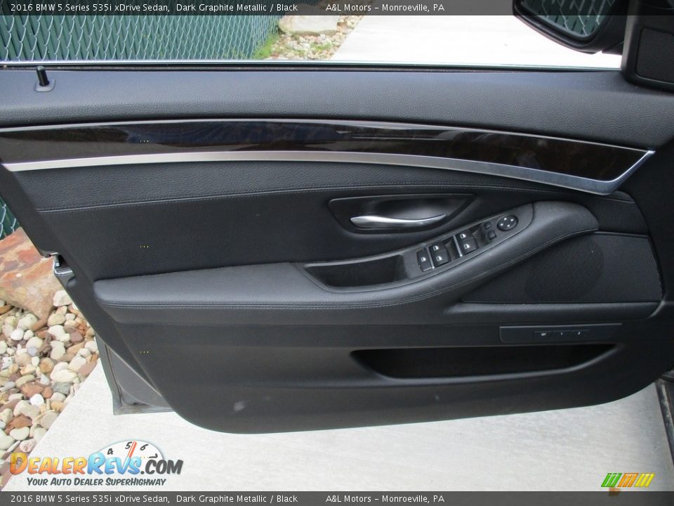 2016 BMW 5 Series 535i xDrive Sedan Dark Graphite Metallic / Black Photo #10