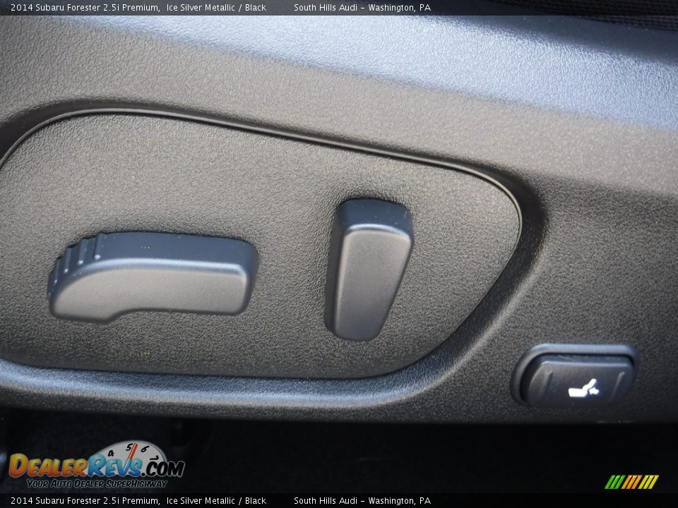 2014 Subaru Forester 2.5i Premium Ice Silver Metallic / Black Photo #21