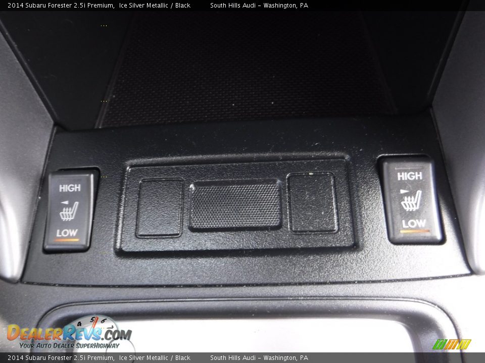 2014 Subaru Forester 2.5i Premium Ice Silver Metallic / Black Photo #24
