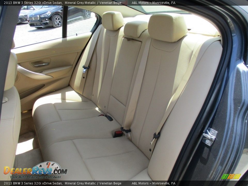 2013 BMW 3 Series 320i xDrive Sedan Mineral Grey Metallic / Venetian Beige Photo #13