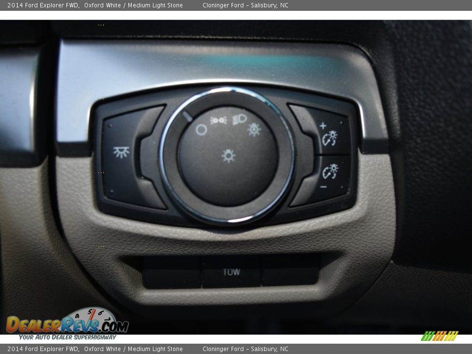 2014 Ford Explorer FWD Oxford White / Medium Light Stone Photo #23