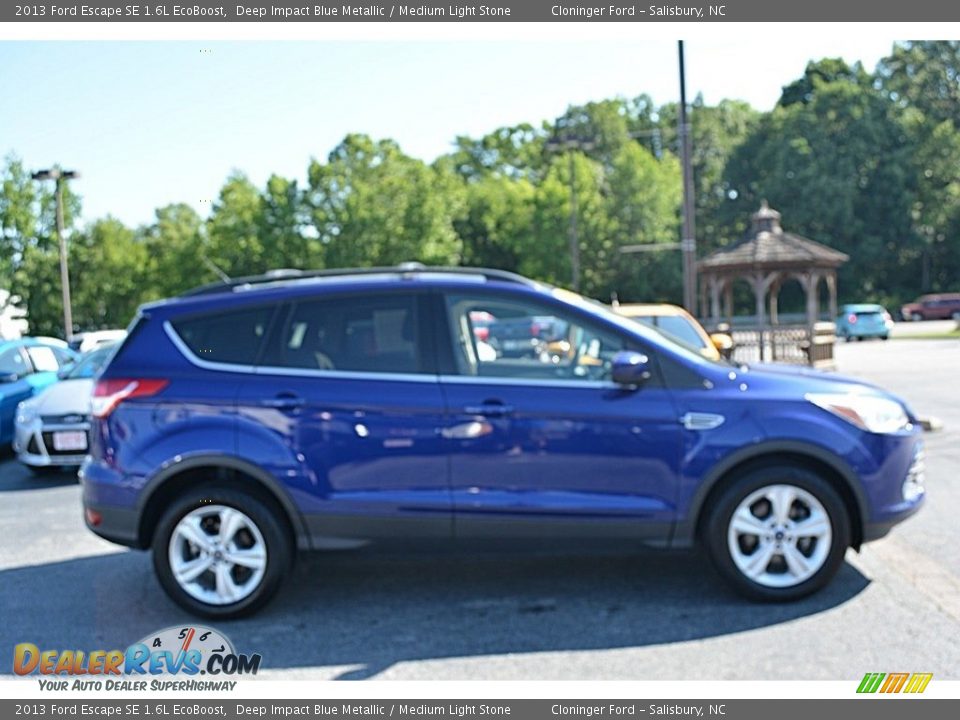2013 Ford Escape SE 1.6L EcoBoost Deep Impact Blue Metallic / Medium Light Stone Photo #2