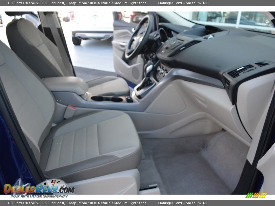 2013 Ford Escape SE 1.6L EcoBoost Deep Impact Blue Metallic / Medium Light Stone Photo #15