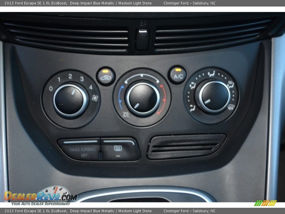 2013 Ford Escape SE 1.6L EcoBoost Deep Impact Blue Metallic / Medium Light Stone Photo #17