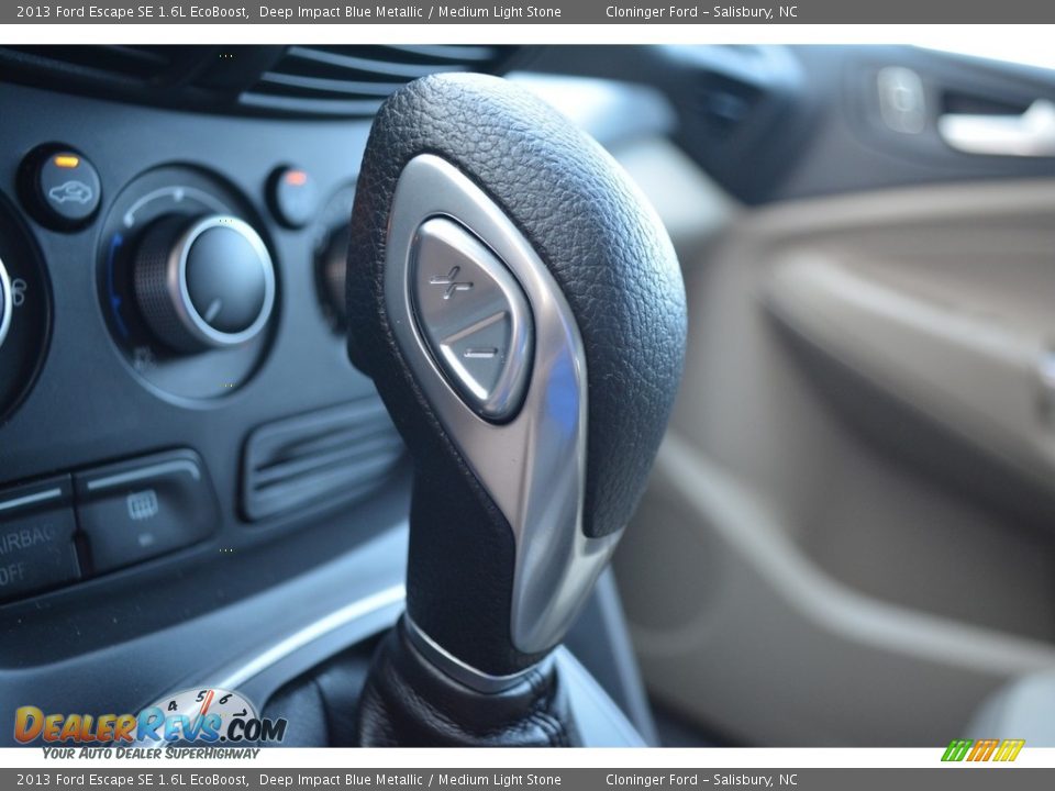 2013 Ford Escape SE 1.6L EcoBoost Deep Impact Blue Metallic / Medium Light Stone Photo #19
