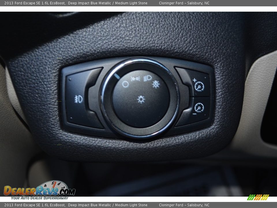 2013 Ford Escape SE 1.6L EcoBoost Deep Impact Blue Metallic / Medium Light Stone Photo #22