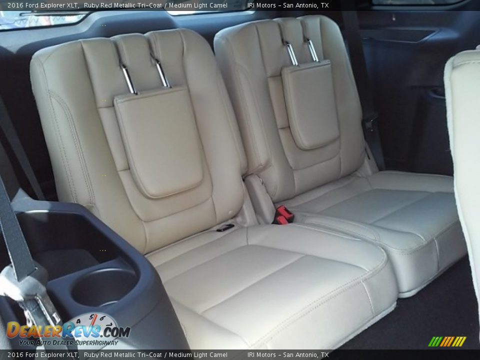 2016 Ford Explorer XLT Ruby Red Metallic Tri-Coat / Medium Light Camel Photo #13