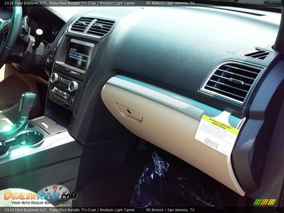 2016 Ford Explorer XLT Ruby Red Metallic Tri-Coat / Medium Light Camel Photo #20