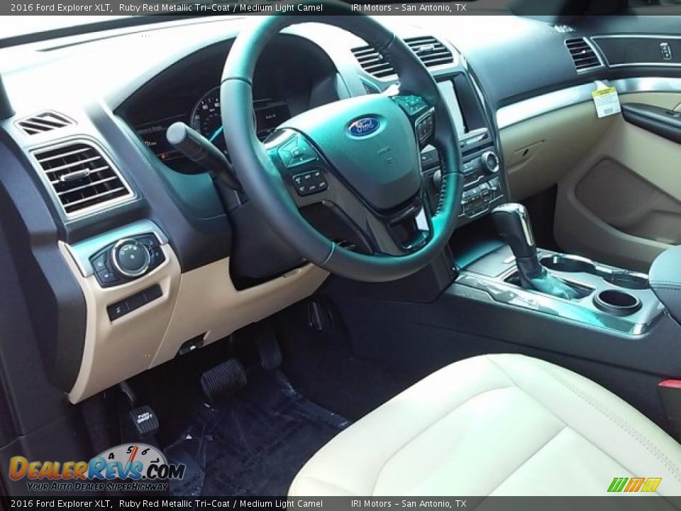 2016 Ford Explorer XLT Ruby Red Metallic Tri-Coat / Medium Light Camel Photo #25