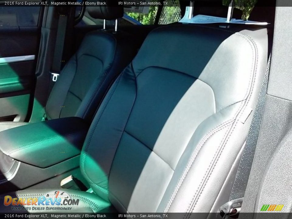 2016 Ford Explorer XLT Magnetic Metallic / Ebony Black Photo #9