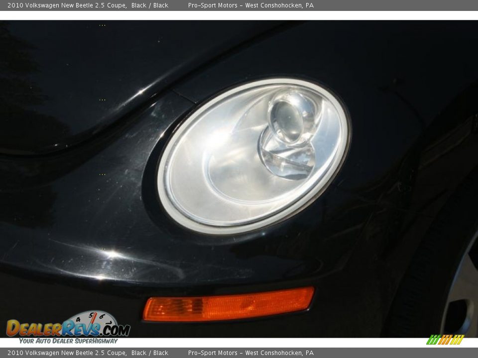 2010 Volkswagen New Beetle 2.5 Coupe Black / Black Photo #6