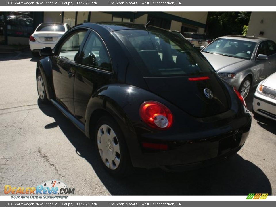 2010 Volkswagen New Beetle 2.5 Coupe Black / Black Photo #7