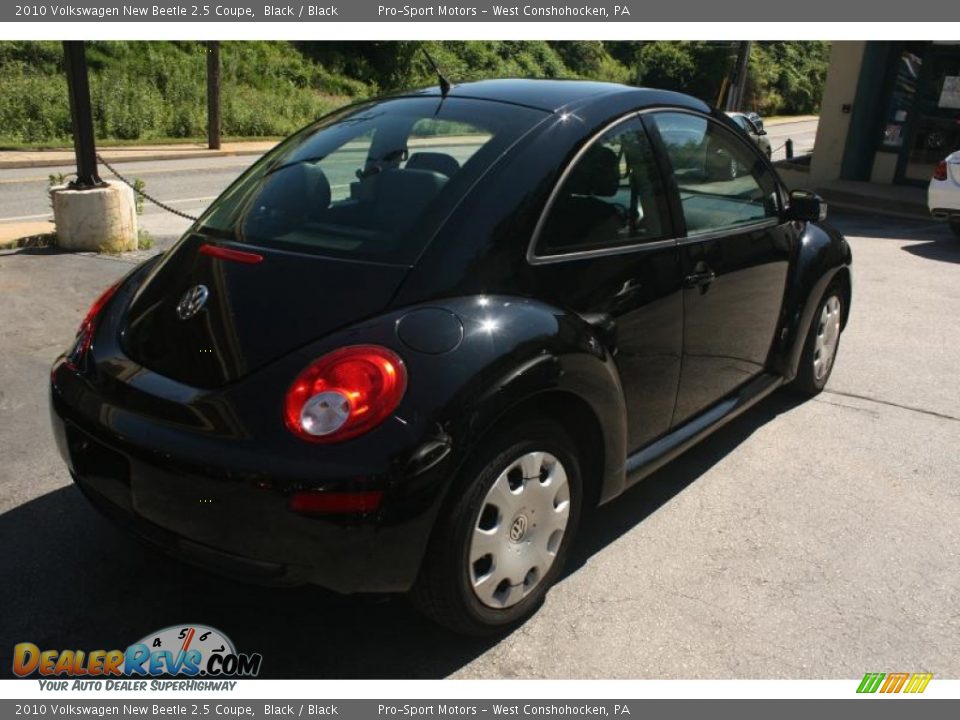2010 Volkswagen New Beetle 2.5 Coupe Black / Black Photo #9