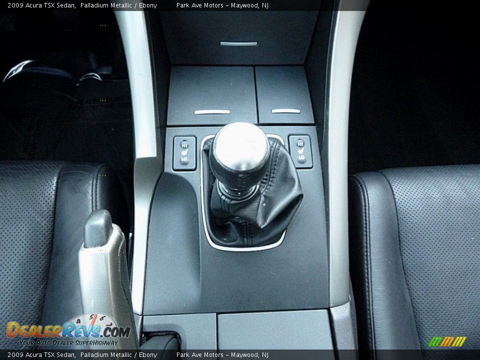 2009 Acura TSX Sedan Palladium Metallic / Ebony Photo #28