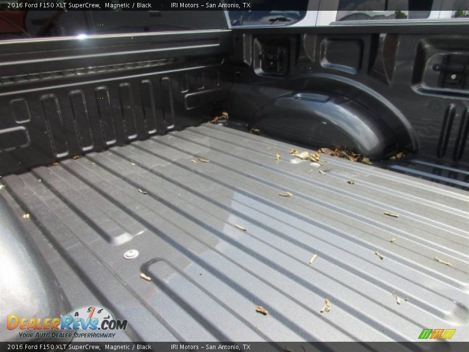 2016 Ford F150 XLT SuperCrew Magnetic / Black Photo #7