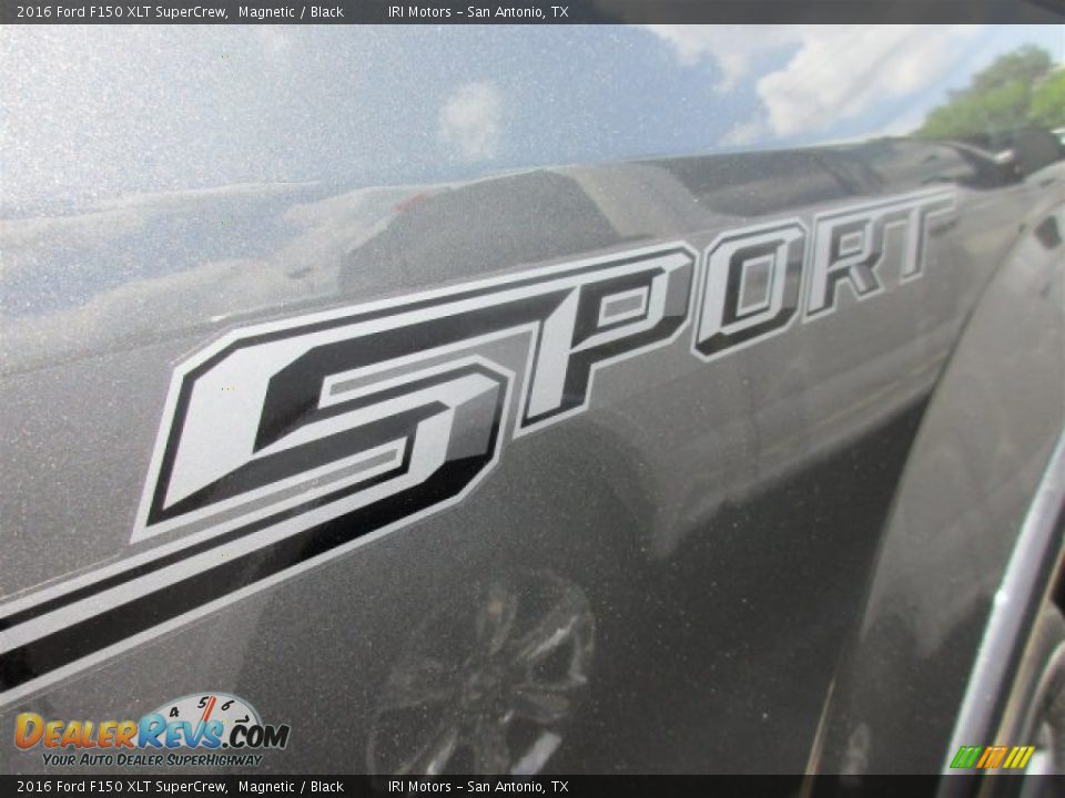 2016 Ford F150 XLT SuperCrew Magnetic / Black Photo #9