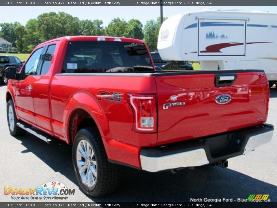 2016 Ford F150 XLT SuperCab 4x4 Race Red / Medium Earth Gray Photo #3