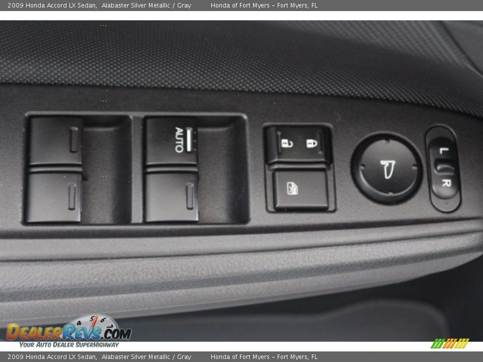 2009 Honda Accord LX Sedan Alabaster Silver Metallic / Gray Photo #8