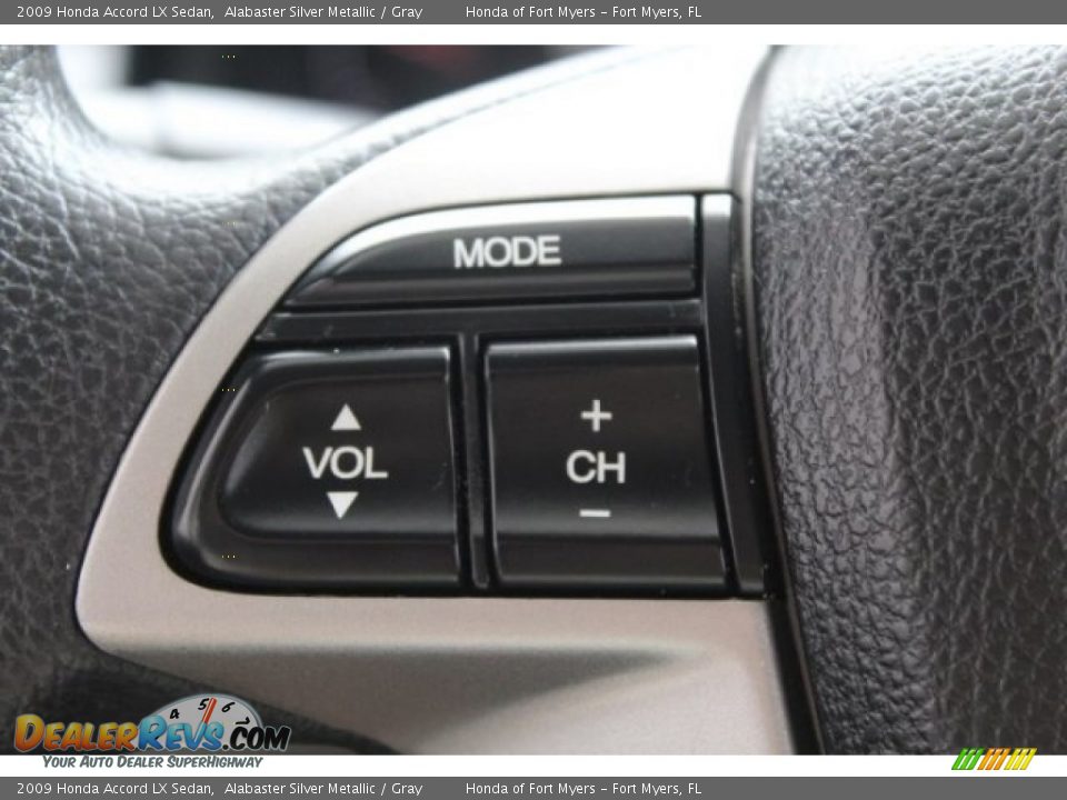 2009 Honda Accord LX Sedan Alabaster Silver Metallic / Gray Photo #12