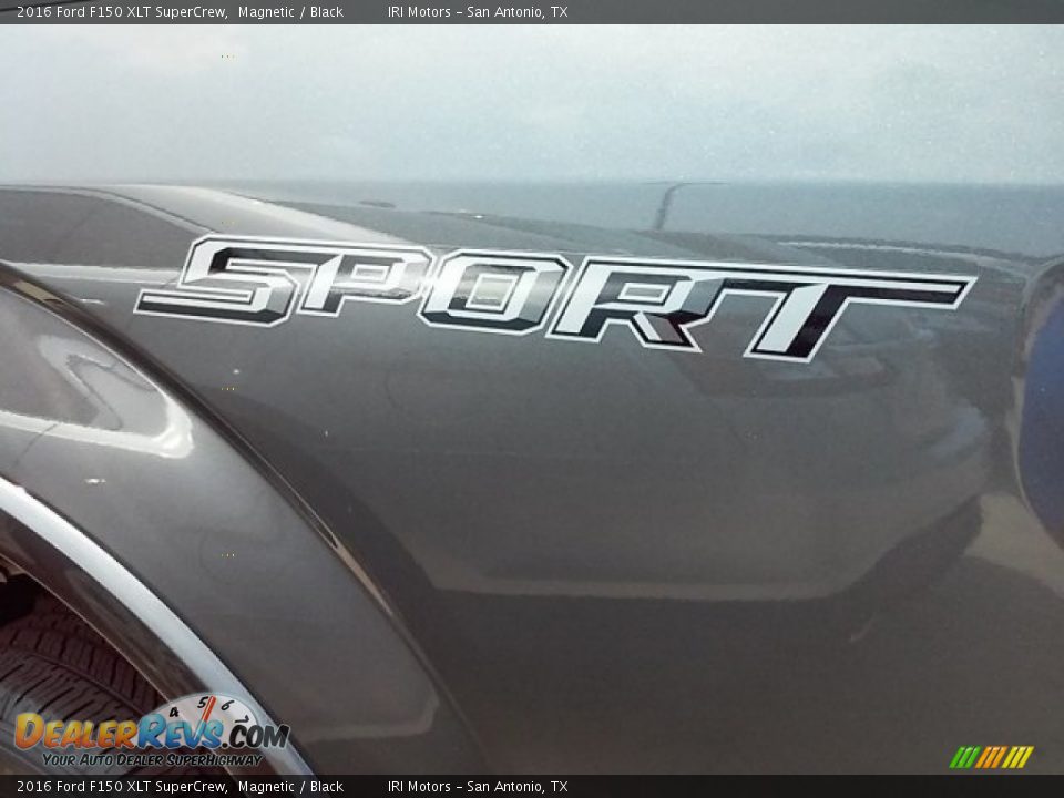 2016 Ford F150 XLT SuperCrew Magnetic / Black Photo #11