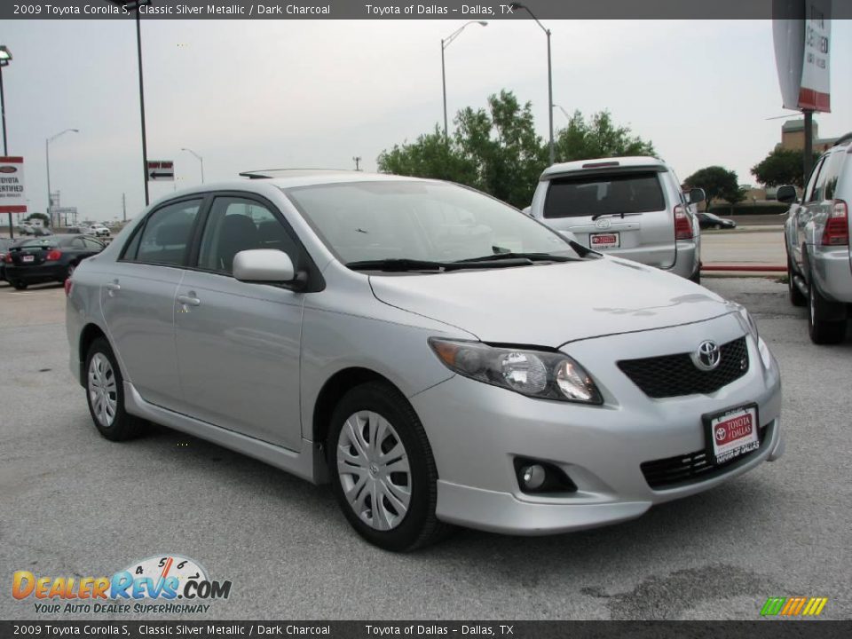2009 Toyota Corolla S Classic Silver Metallic / Dark Charcoal Photo #4