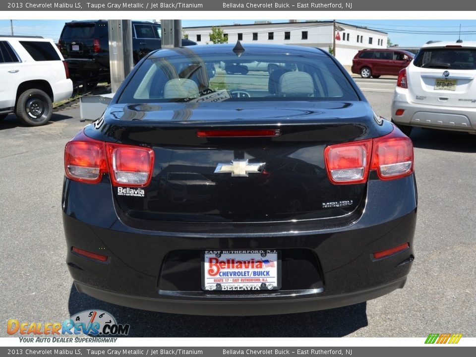 2013 Chevrolet Malibu LS Taupe Gray Metallic / Jet Black/Titanium Photo #5