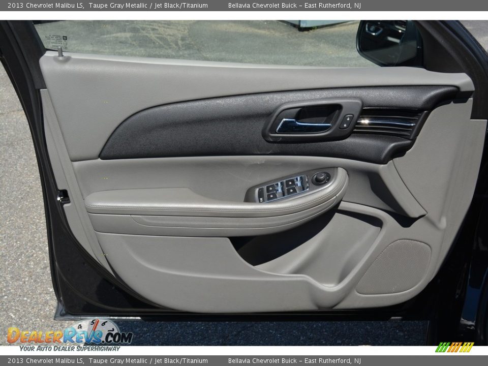 2013 Chevrolet Malibu LS Taupe Gray Metallic / Jet Black/Titanium Photo #6