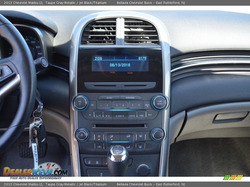 2013 Chevrolet Malibu LS Taupe Gray Metallic / Jet Black/Titanium Photo #13