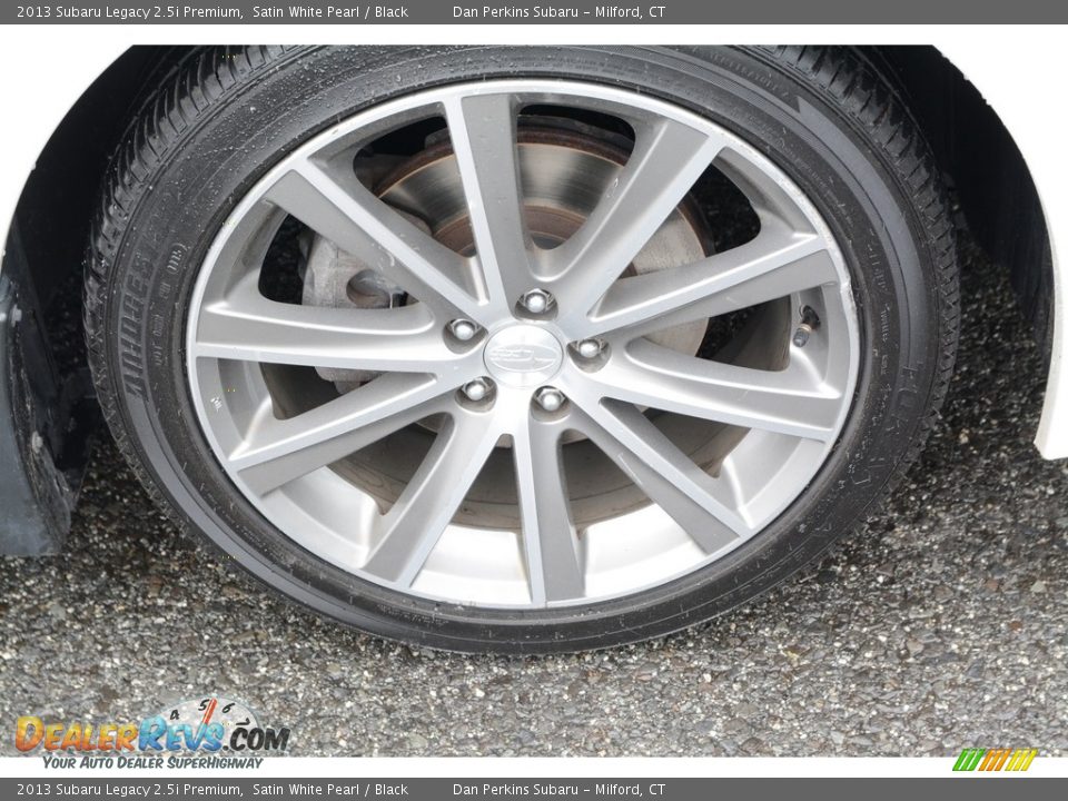 2013 Subaru Legacy 2.5i Premium Satin White Pearl / Black Photo #21