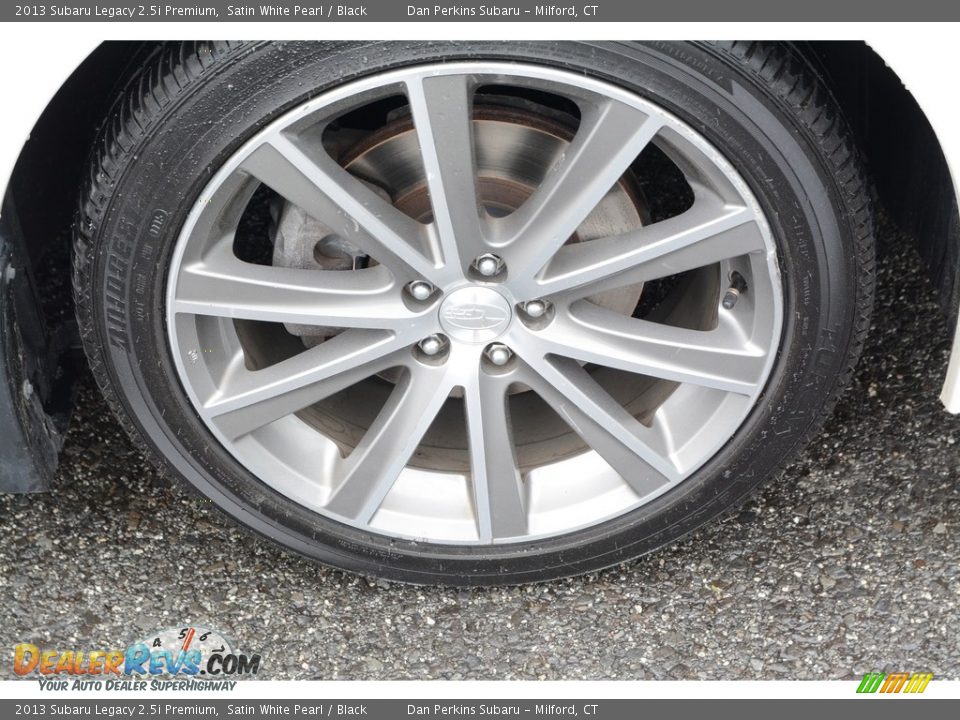 2013 Subaru Legacy 2.5i Premium Satin White Pearl / Black Photo #22