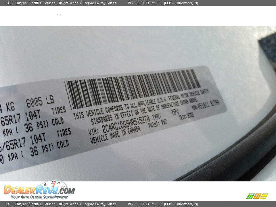 2017 Chrysler Pacifica Touring Bright White / Cognac/Alloy/Toffee Photo #9