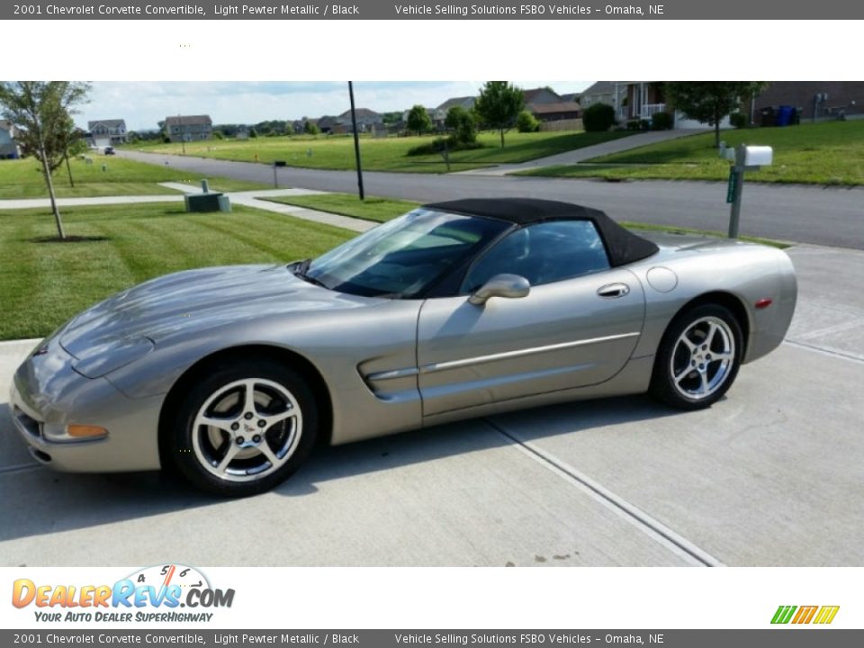 2001 Chevrolet Corvette Convertible Light Pewter Metallic / Black Photo #2