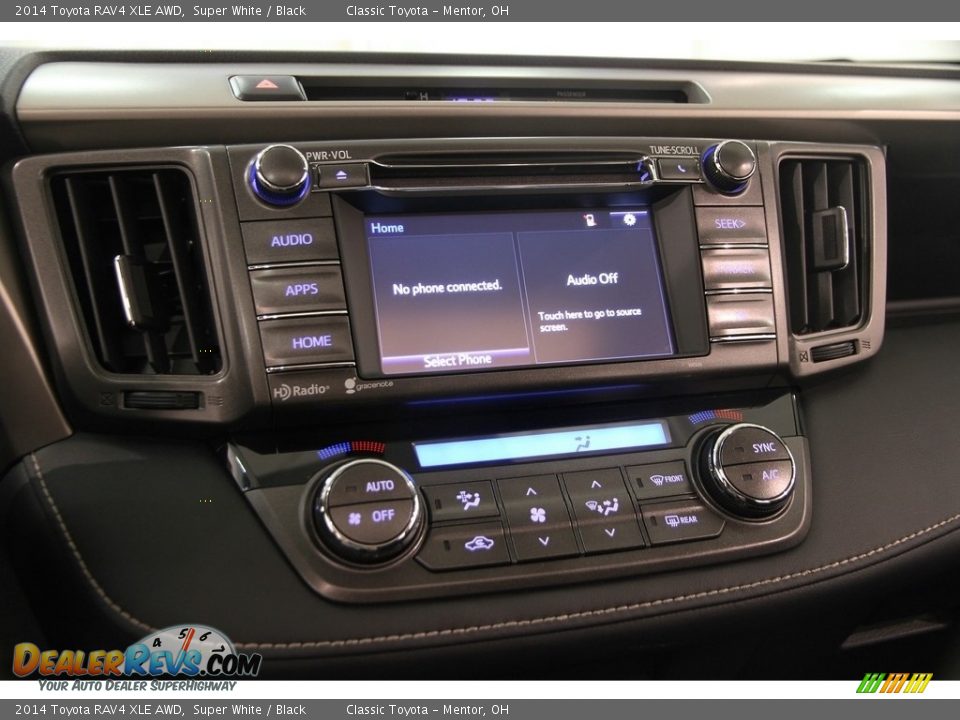 2014 Toyota RAV4 XLE AWD Super White / Black Photo #8