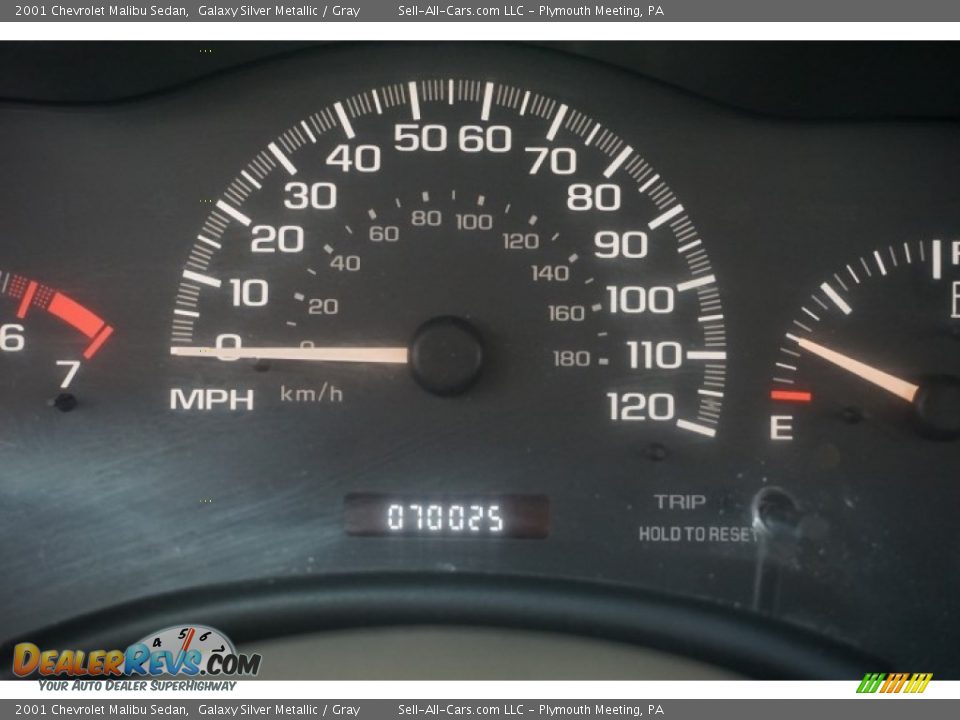 2001 Chevrolet Malibu Sedan Galaxy Silver Metallic / Gray Photo #34