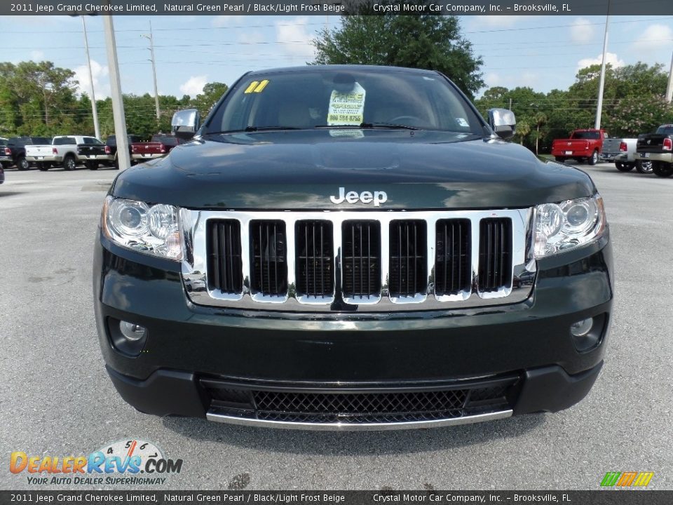 2011 Jeep Grand Cherokee Limited Natural Green Pearl / Black/Light Frost Beige Photo #12