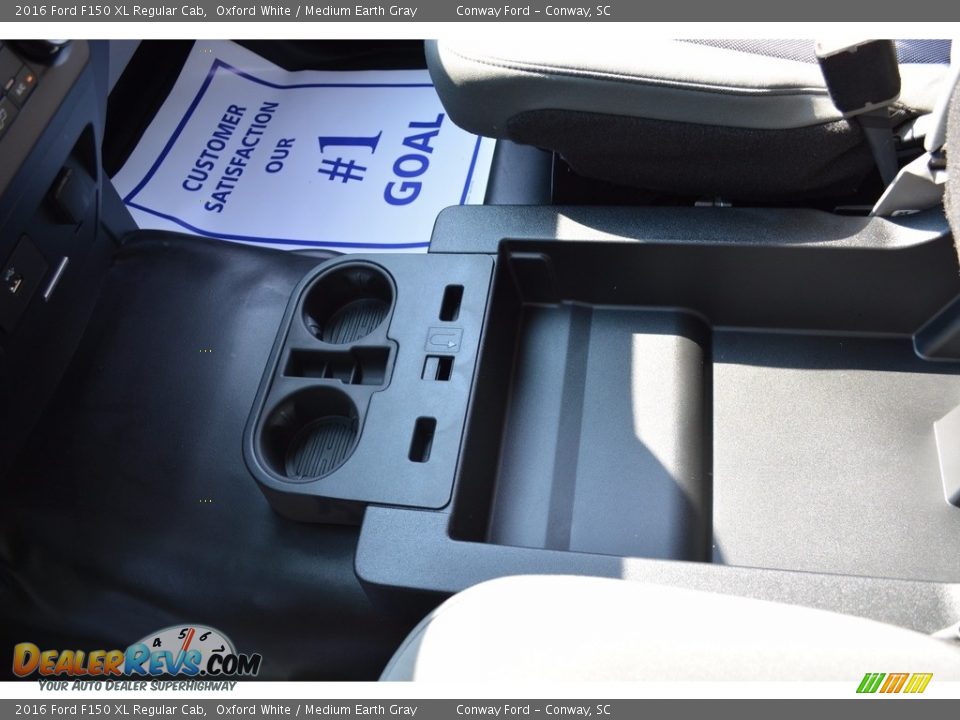 2016 Ford F150 XL Regular Cab Oxford White / Medium Earth Gray Photo #26