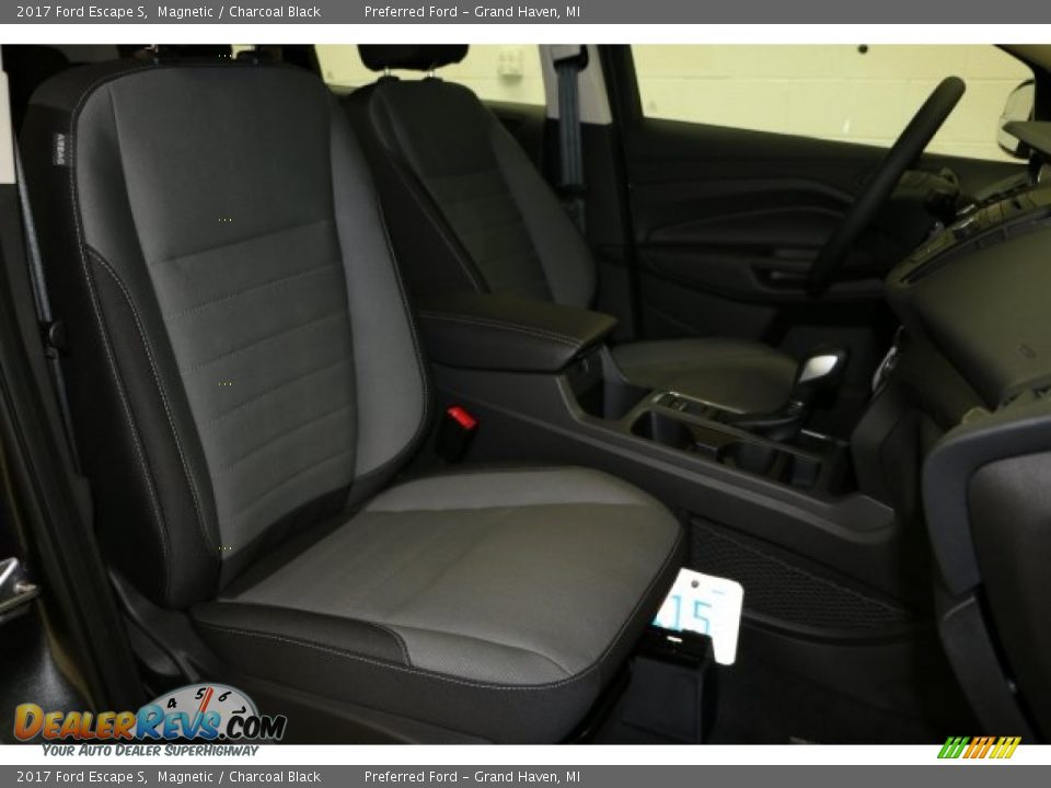 2017 Ford Escape S Magnetic / Charcoal Black Photo #8