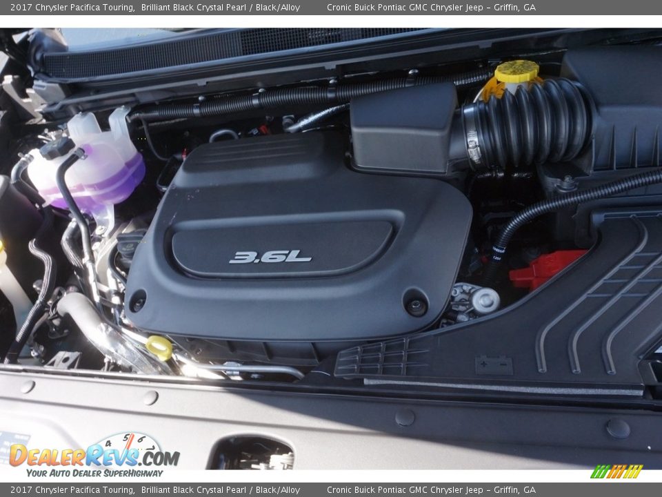 2017 Chrysler Pacifica Touring Brilliant Black Crystal Pearl / Black/Alloy Photo #13