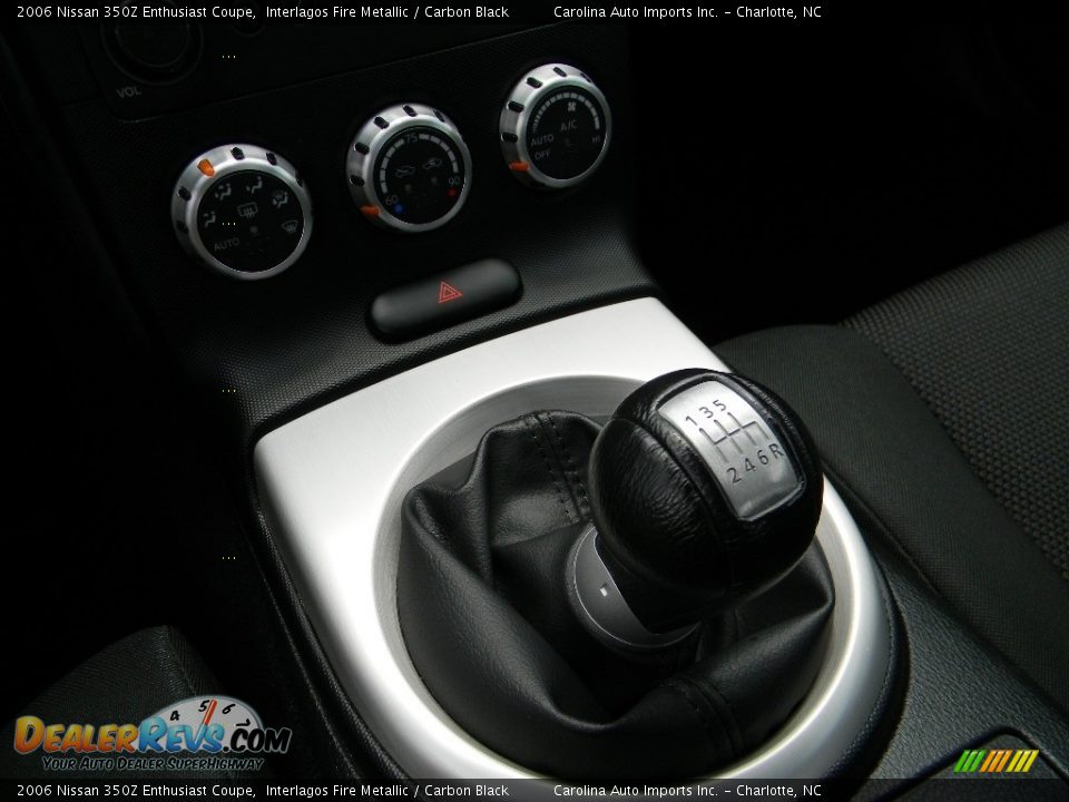 2006 Nissan 350Z Enthusiast Coupe Interlagos Fire Metallic / Carbon Black Photo #17