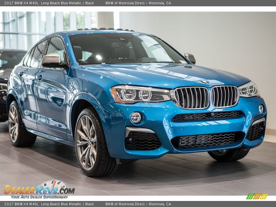 Front 3/4 View of 2017 BMW X4 M40i Photo #12