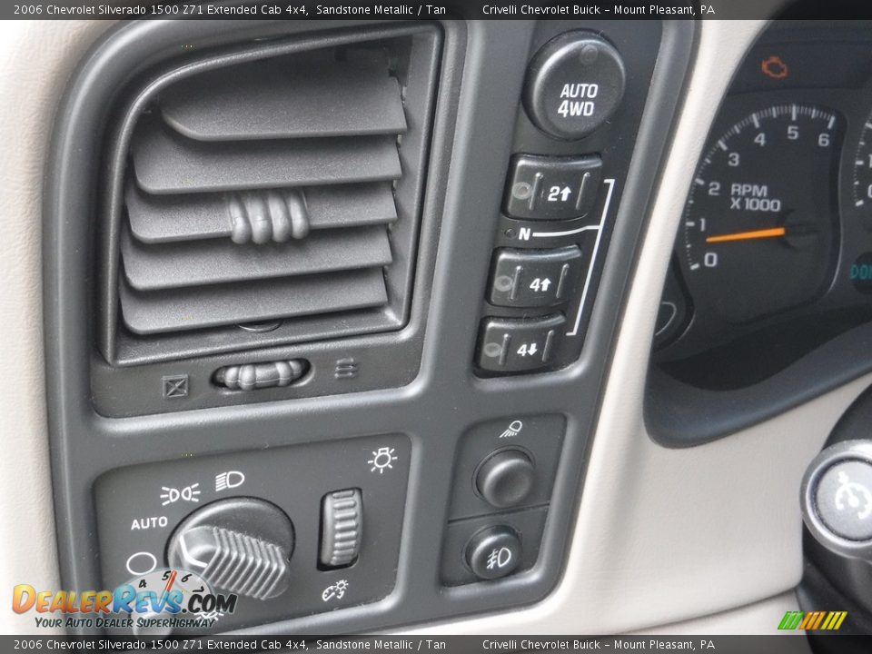 2006 Chevrolet Silverado 1500 Z71 Extended Cab 4x4 Sandstone Metallic / Tan Photo #20