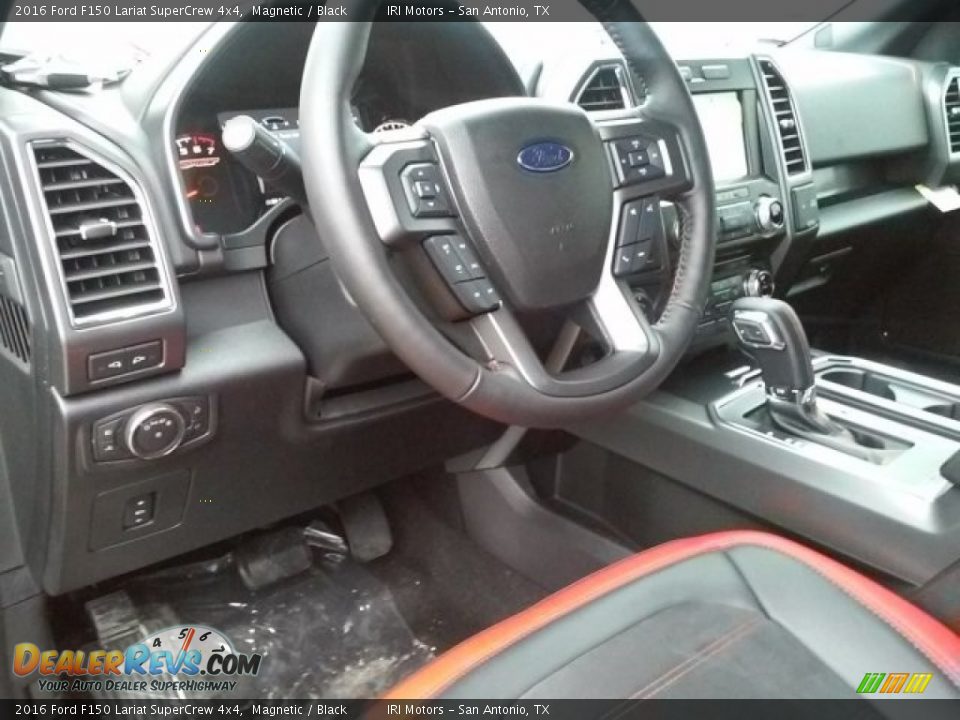 2016 Ford F150 Lariat SuperCrew 4x4 Magnetic / Black Photo #3