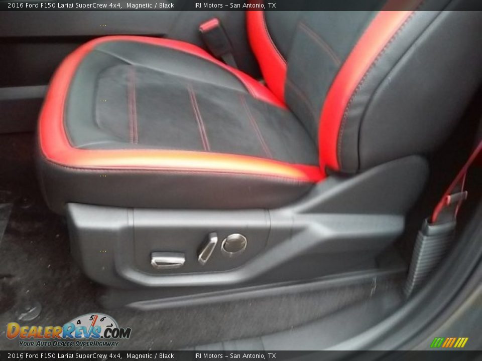 2016 Ford F150 Lariat SuperCrew 4x4 Magnetic / Black Photo #6