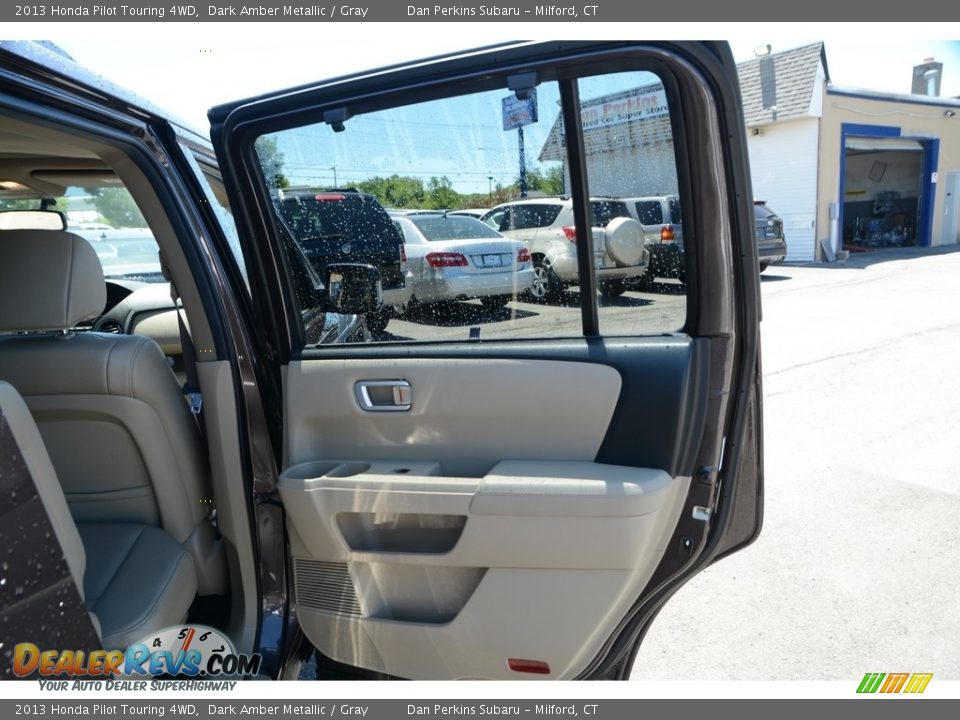 2013 Honda Pilot Touring 4WD Dark Amber Metallic / Gray Photo #22
