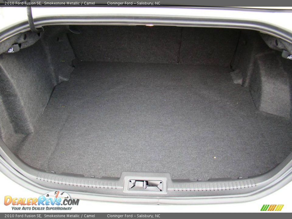 2010 Ford Fusion SE Smokestone Metallic / Camel Photo #10