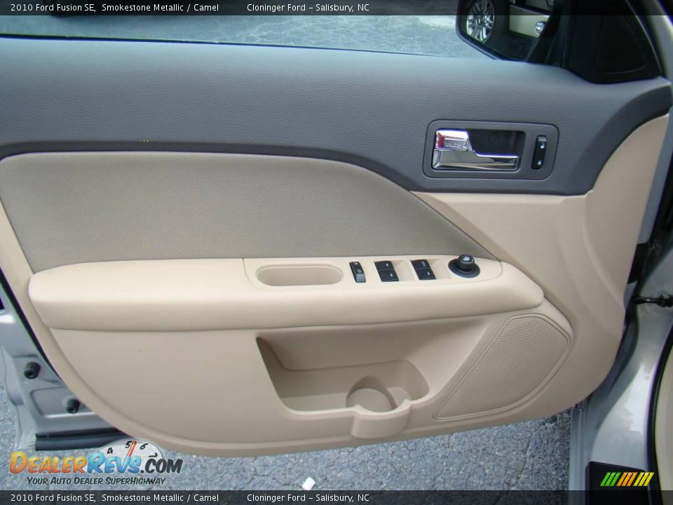2010 Ford Fusion SE Smokestone Metallic / Camel Photo #17