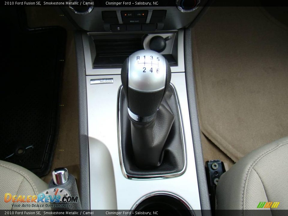 2010 Ford Fusion SE Smokestone Metallic / Camel Photo #25
