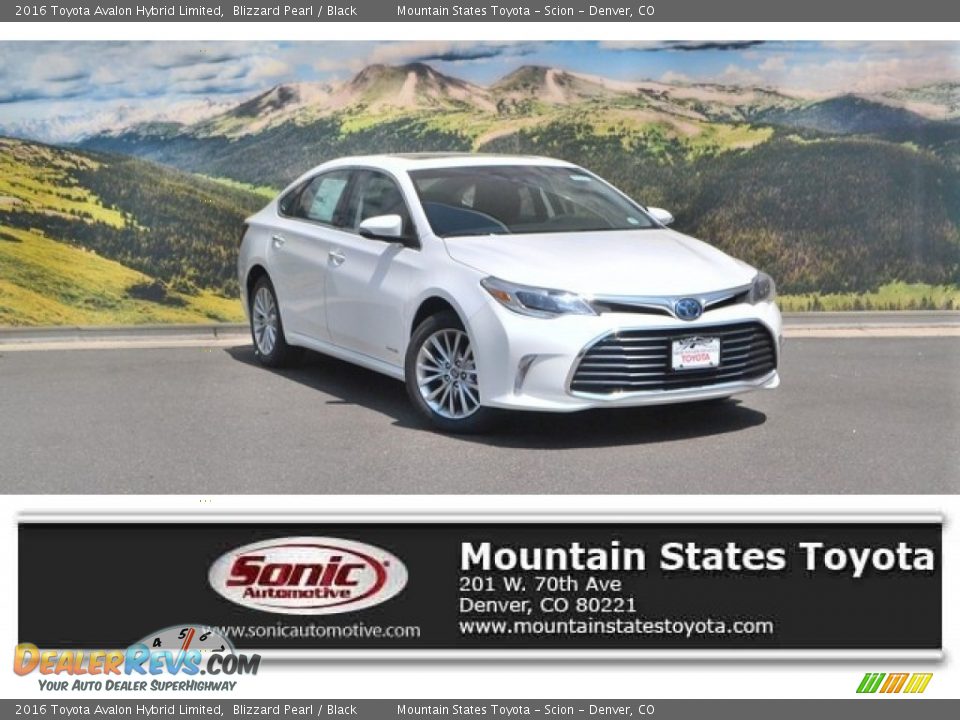 2016 Toyota Avalon Hybrid Limited Blizzard Pearl / Black Photo #1