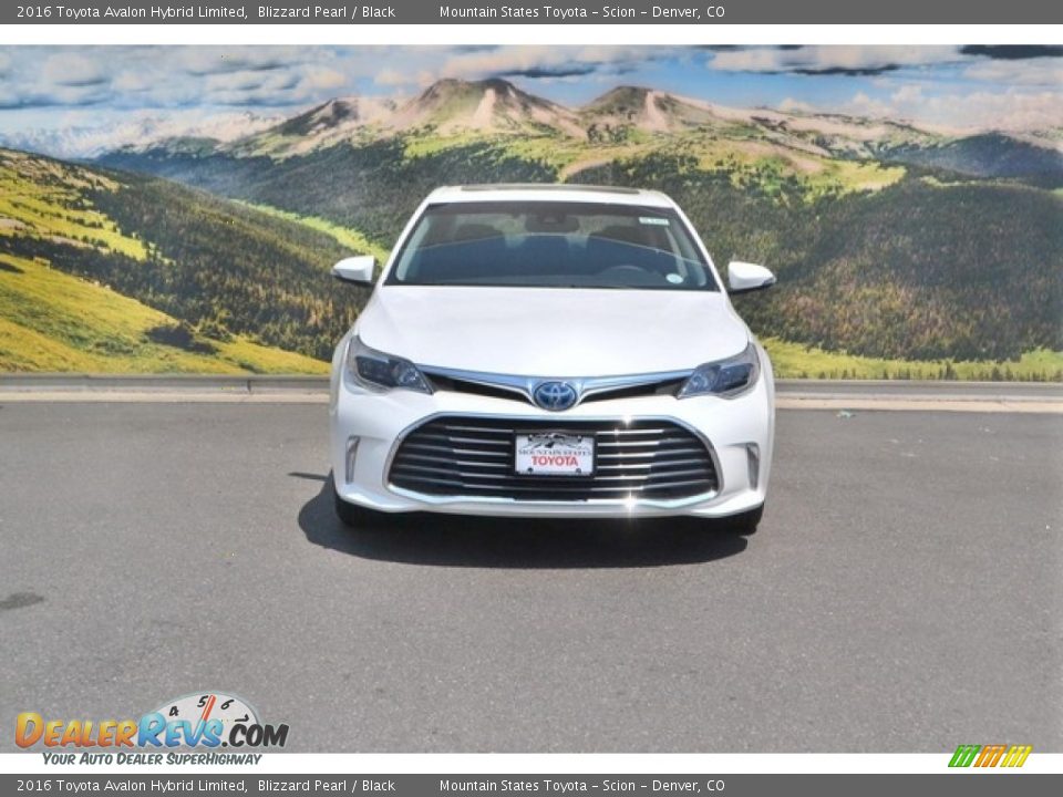 2016 Toyota Avalon Hybrid Limited Blizzard Pearl / Black Photo #2